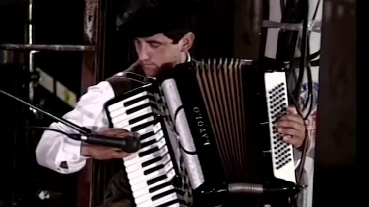 Indassa – Gruppo Folk Ollolai