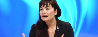 CLAUDIA ARU